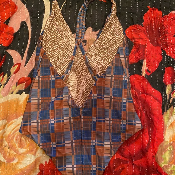 ❌❌SOLD❌❌Acacia XL Venezuela - Picture 2 of 3